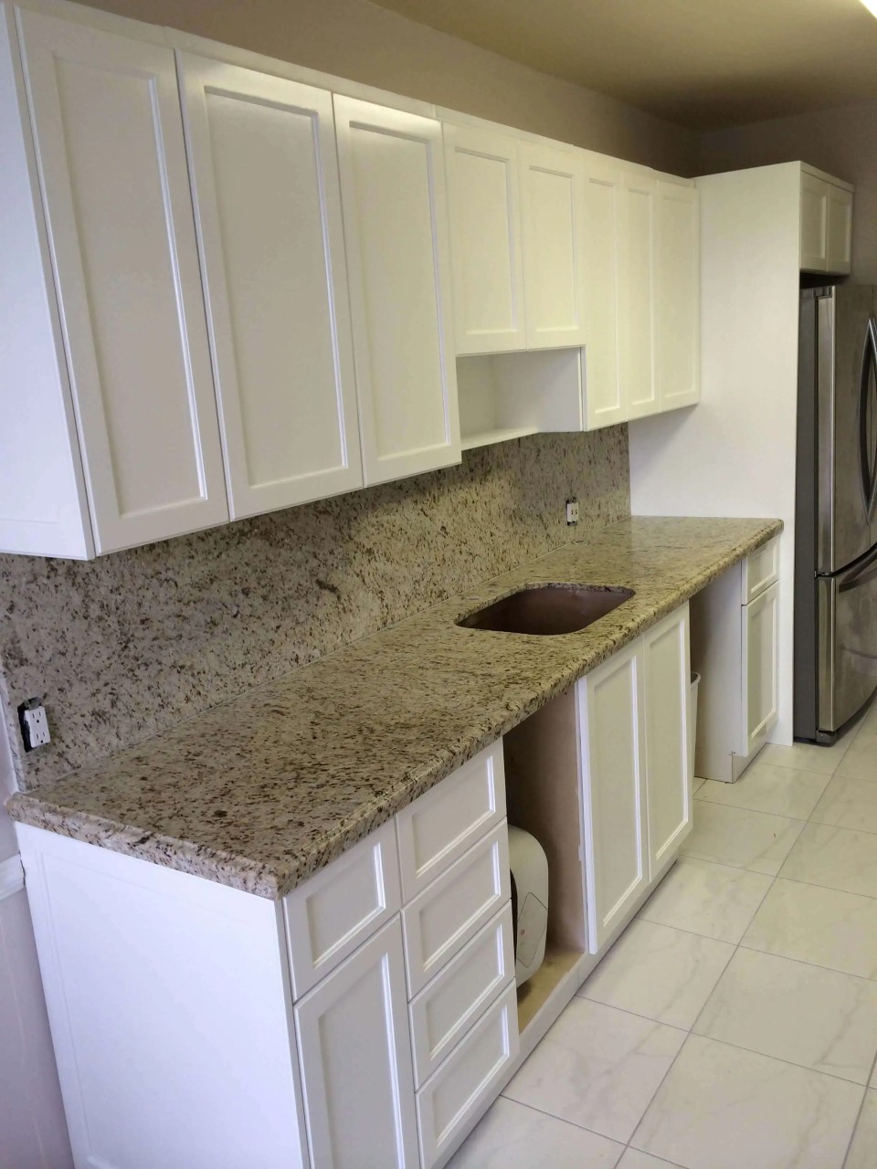 A detailed Refacing service in Fort Lauderdale, FL, 33317!